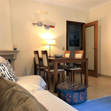 Casas Do Mar - S. Martinho Bay Apartment Sao Martinho do Porto Bagian luar foto